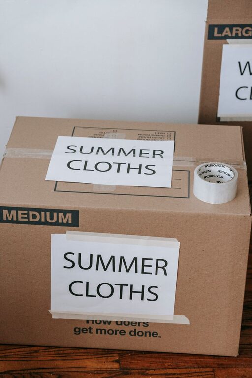 How to Store Seasonal Clothes Efficiently